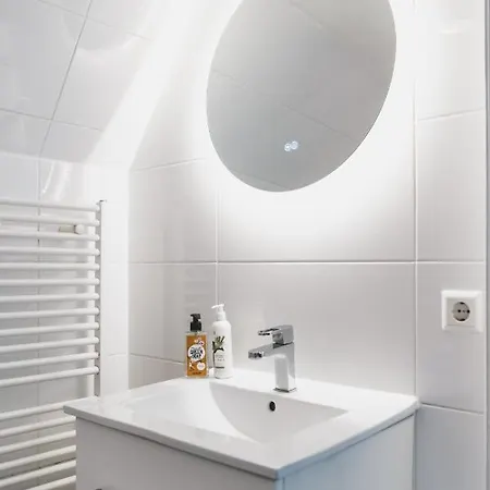 Tiny Attic On The Herengracht, Private * Amsterdam