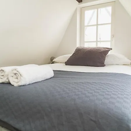Rum i privatbostad Tiny Attic On The Herengracht, Private