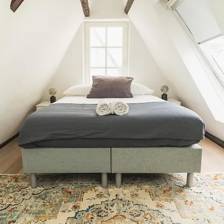 홈스테이 Tiny Attic On The Herengracht, Private 암스테르담